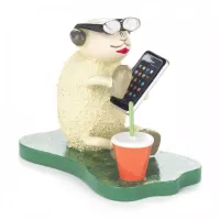 Schaf Smarty mit Smartphone