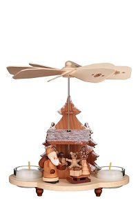 Christian Ulbricht Pyramide Weihnachtsmann auf Striezelmarkt natur